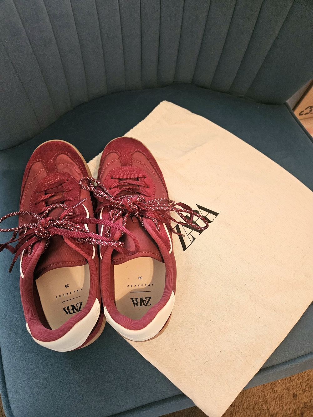 ZARA Burgundy Women’s Casual Sneakers